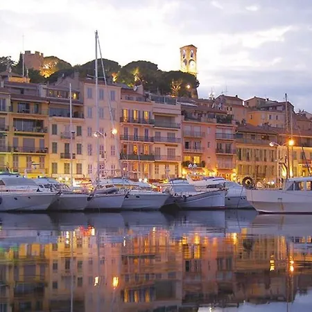 Apartment Beautiful Modern In The Heart Of Cannes