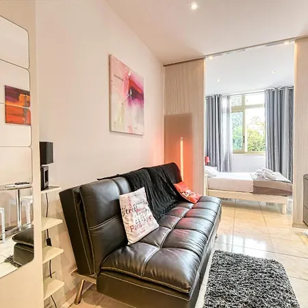Beautiful Modern In The Heart Of Cannes